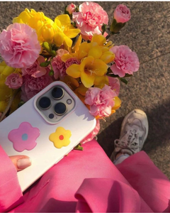 Capsule Makeup: The Ultimate Edit