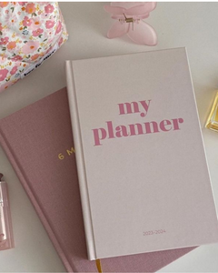 5 Makeup Bag Must-Haves