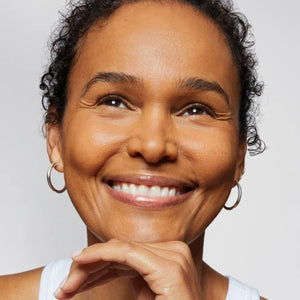 Multi-Use Makeup for Women Over 40: Travel Beauty